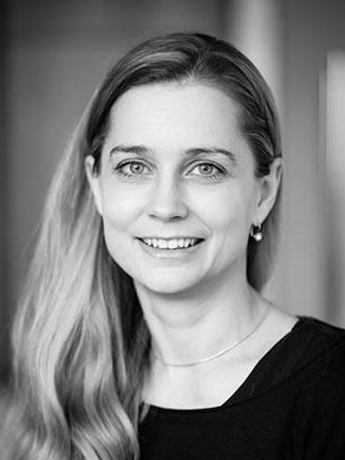 Andrea E.  Steuer